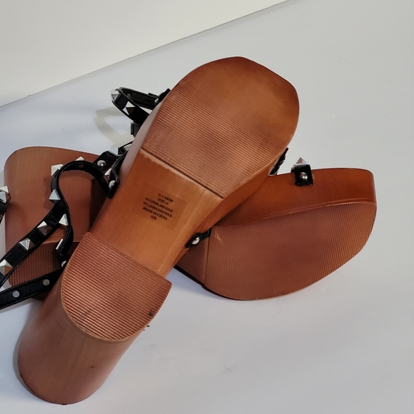 Madden Girl Cannon Chunky Heel - Picture 7 of 8